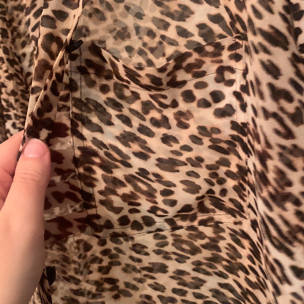 Animal print button up - Picture 4 of 5